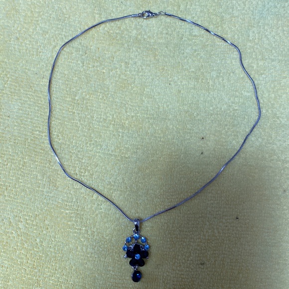 Necklace - Picture 4 of 4